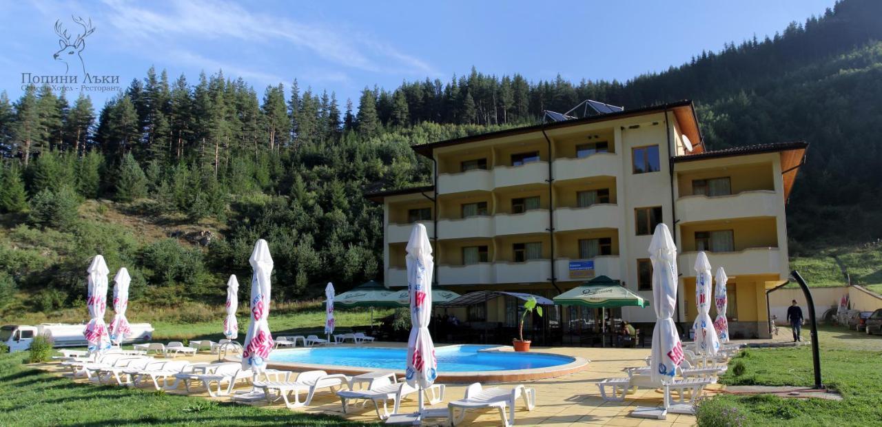 Hotel Restaurant Popini Laki Ягодина Экстерьер фото
