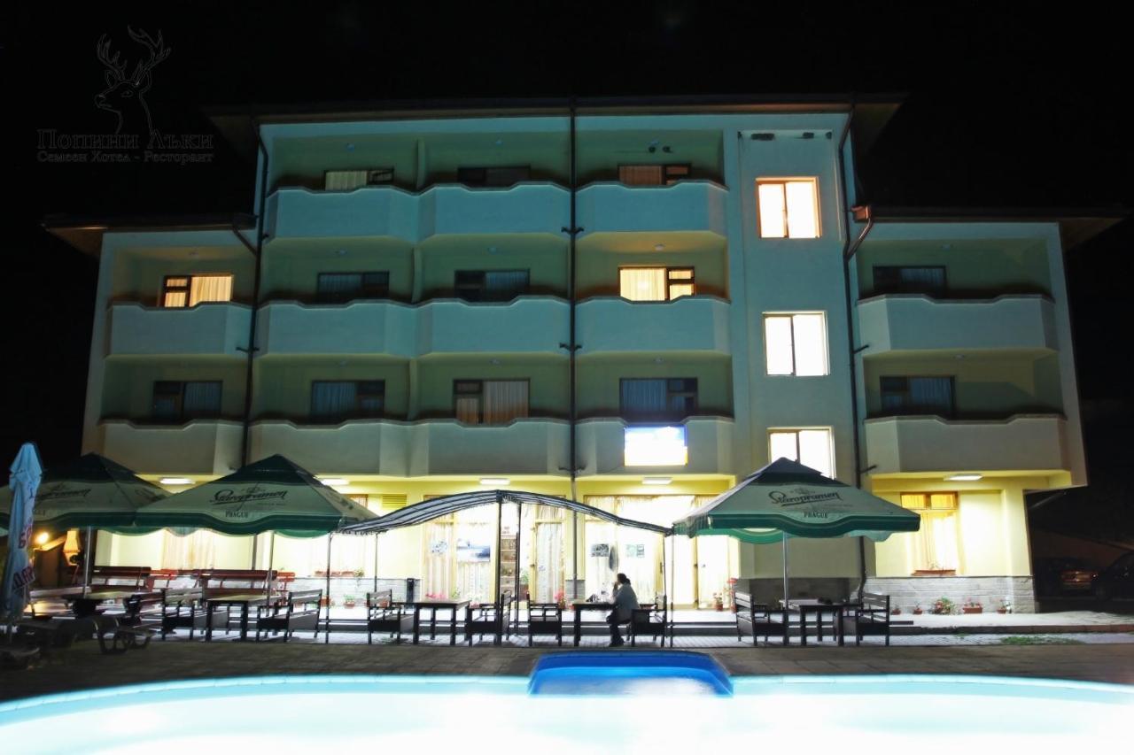 Hotel Restaurant Popini Laki Ягодина Экстерьер фото